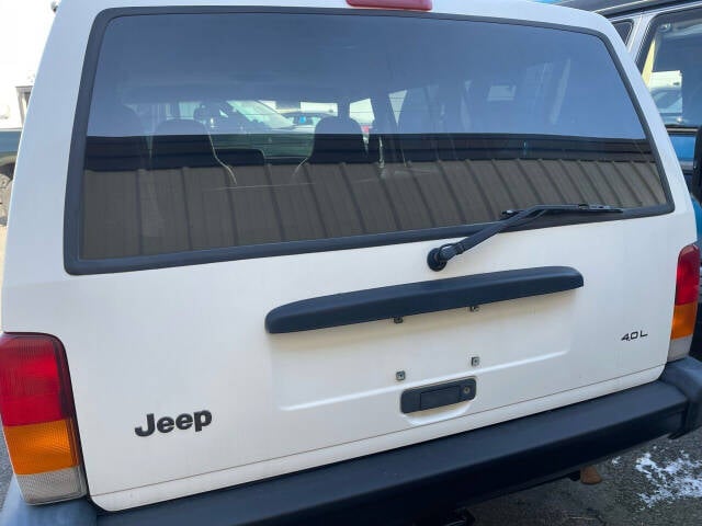 1998 Jeep Cherokee for sale at CARuso Classics Cars in Tampa, FL