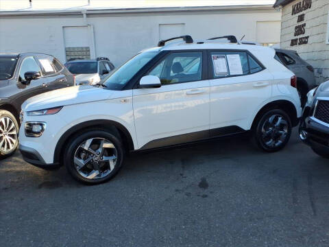 2023 Hyundai Venue SEL