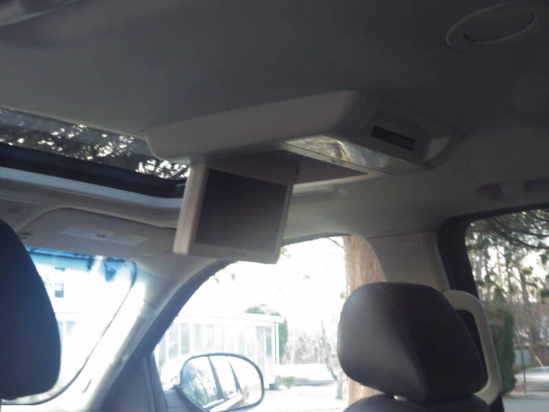 2010 Chevrolet Suburban LTZ