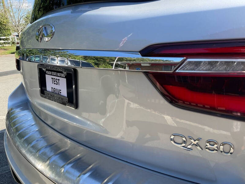 2020 Infiniti QX80 Luxe