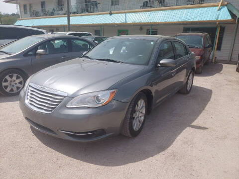 2012 Chrysler 200 for sale at LEE'S USED CARS INC in Ashland KY