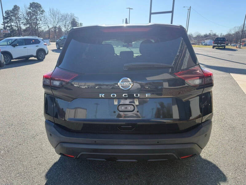 2021 Nissan Rogue S