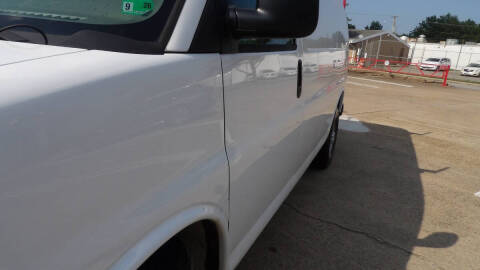 2017 Chevrolet Express 2500