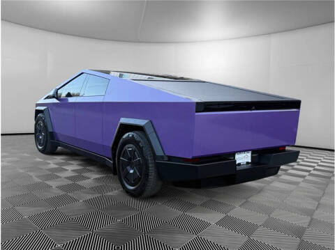 2025 Tesla Cybertruck