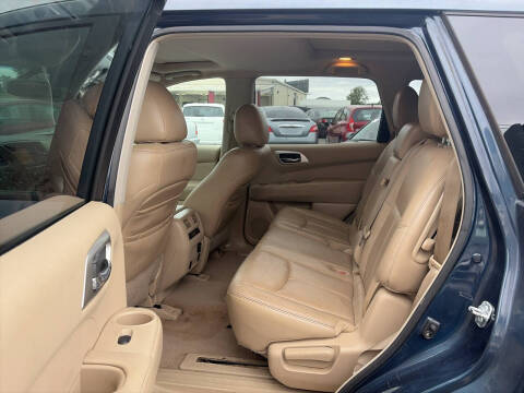 2013 Nissan Pathfinder SL