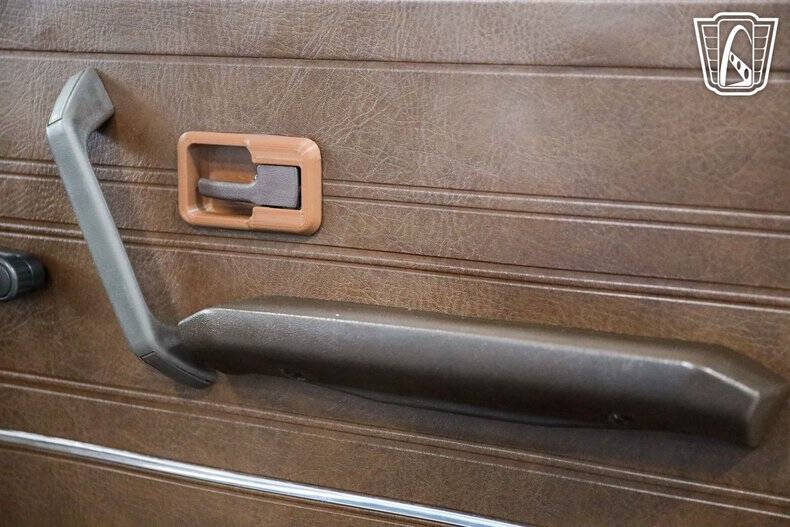 1982 Volkswagen Vanagon Camper