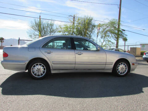 2001 Mercedes-Benz E-Class E 320