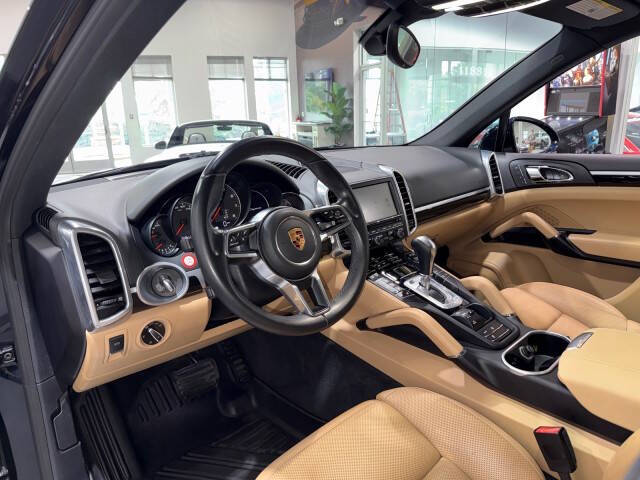 2016 Porsche Cayenne