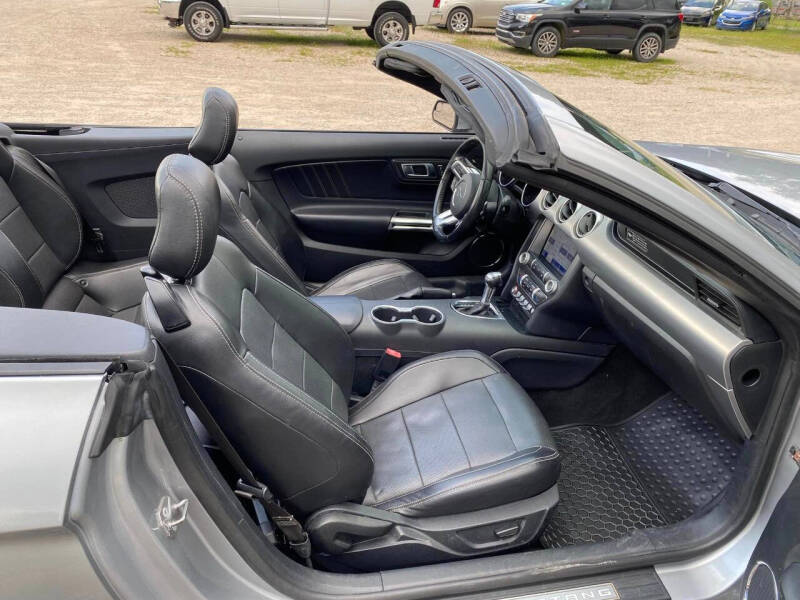 2020 Ford Mustang EcoBoost Premium