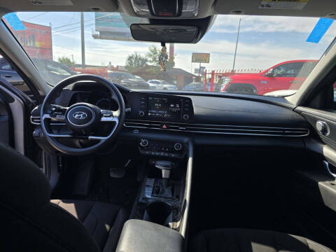 2023 Hyundai Elantra Hybrid Blue