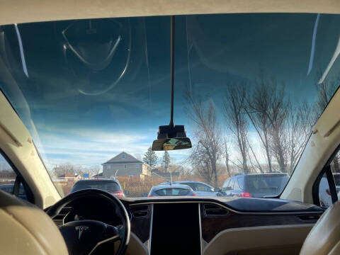 2016 Tesla Model X 90D