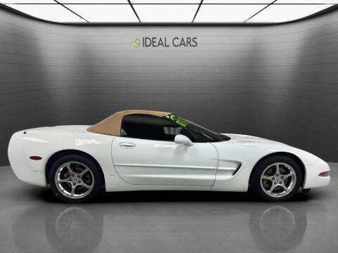 2004 Chevrolet Corvette