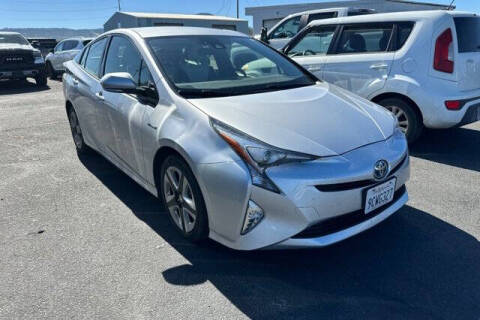 2016 Toyota Prius Three Touring