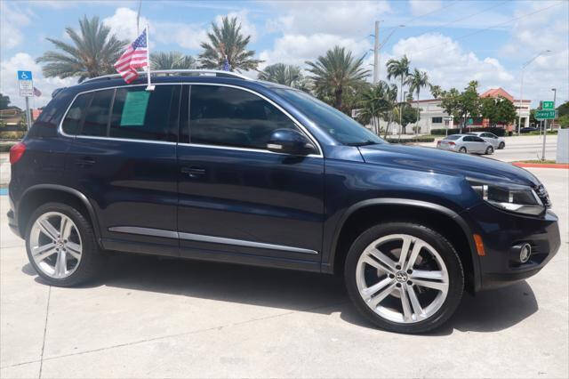 2016 Volkswagen Tiguan  - $16,999