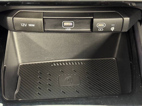 2023 Kia Niro EV Wind