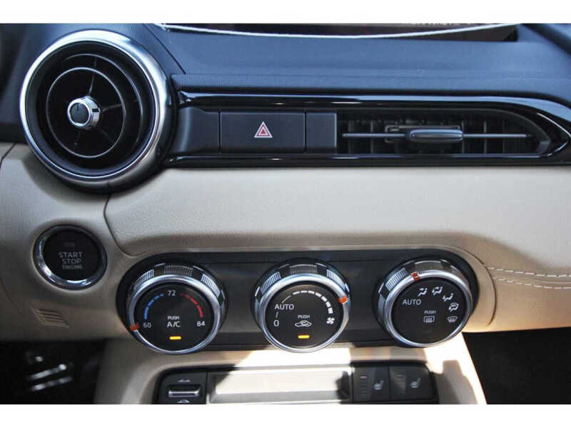 2025 Mazda MX-5 Miata RF Grand Touring