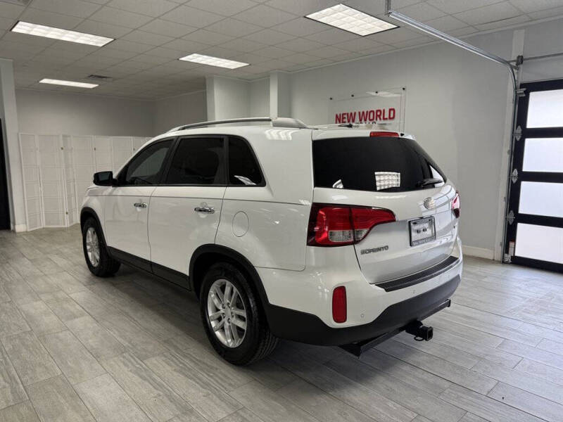 2014 Kia Sorento LX