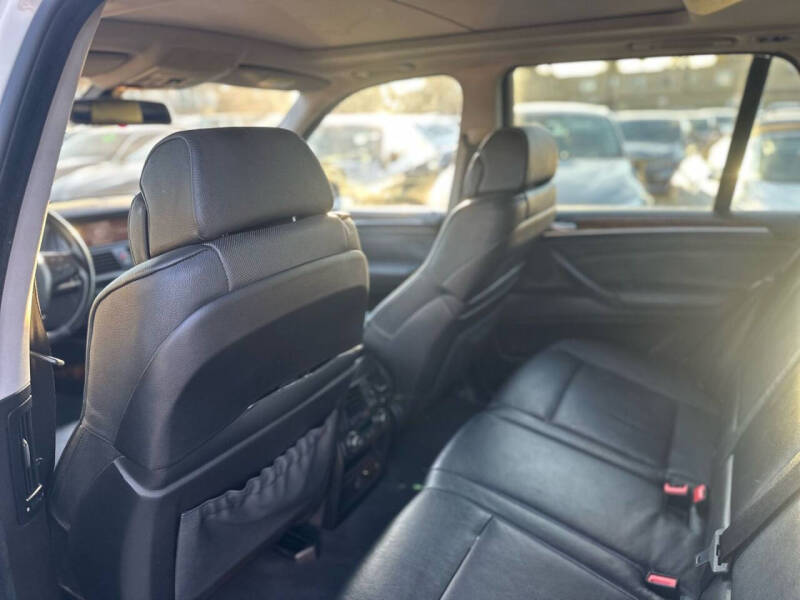 2007 BMW X5 4.8i