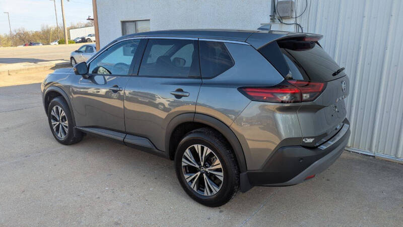 2021 Nissan Rogue SV