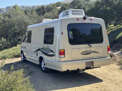 2002 Winnebago Rialta 22QD