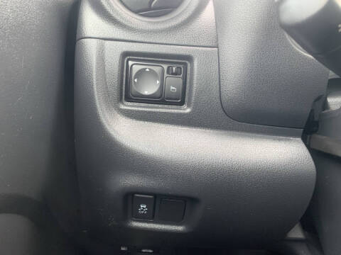 2019 Nissan Versa S Plus