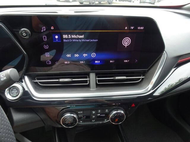 2024 Chevrolet Trax RS