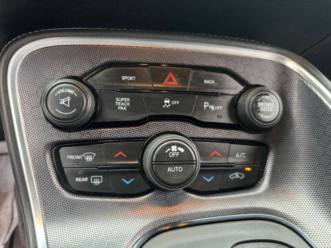 2016 Dodge Challenger