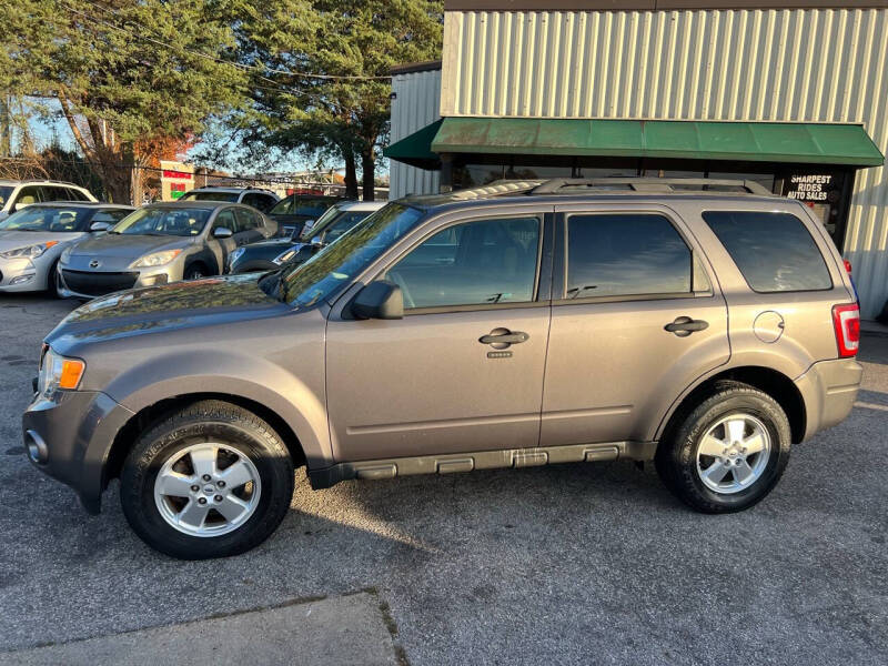 2011 Ford Escape XLT photo 5