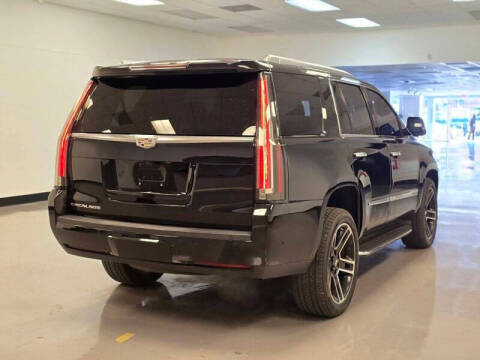 2020 Cadillac Escalade Luxury