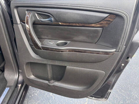 2013 GMC Acadia Denali