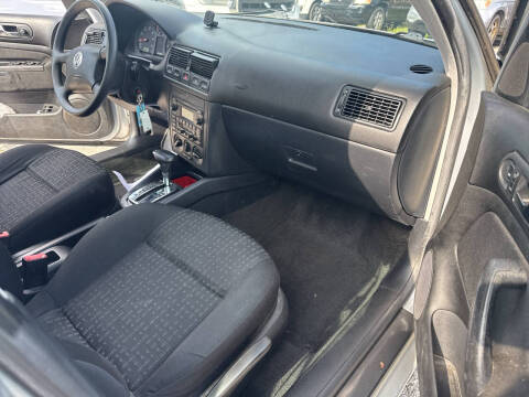 2003 Volkswagen Golf GL