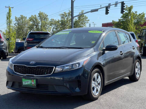 2017 Kia Forte5 LX