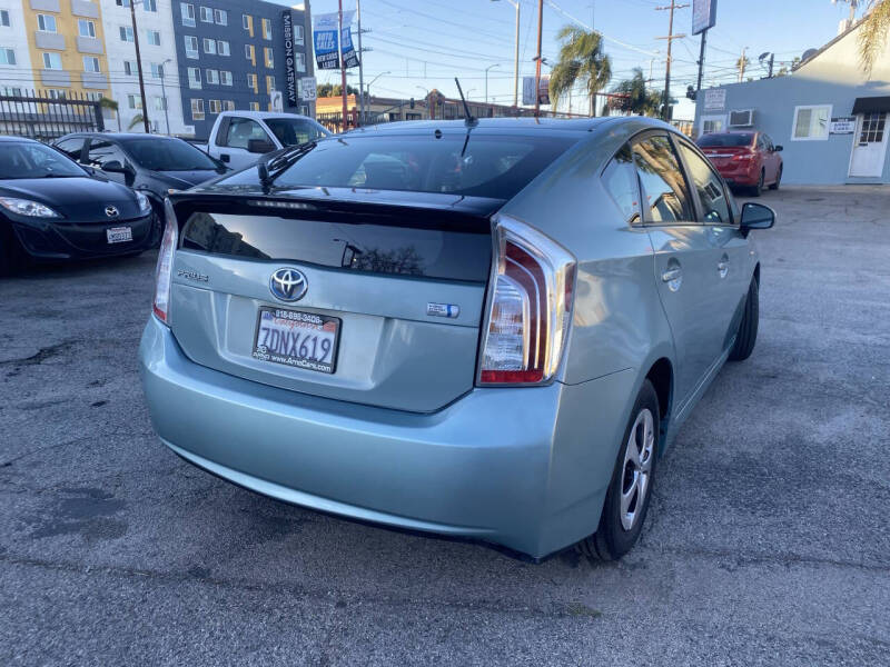 2014 Toyota Prius Three