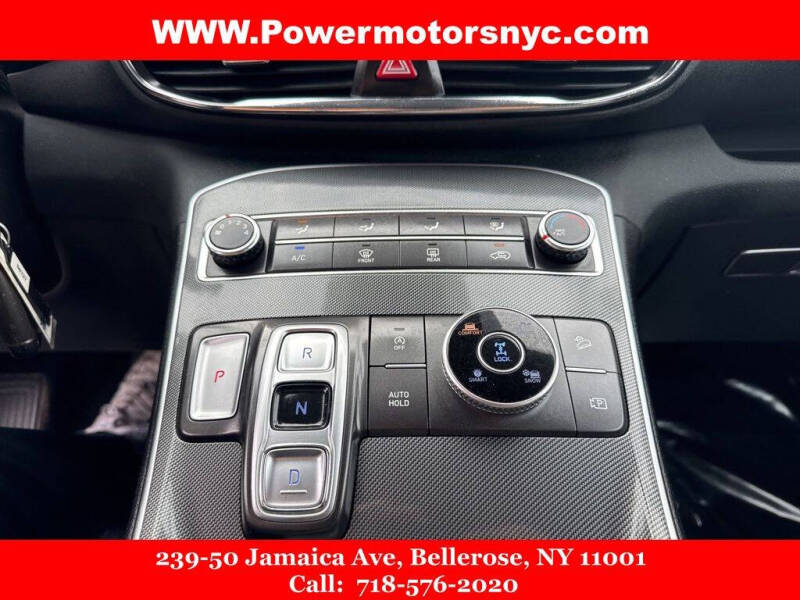 2021 Hyundai Santa Fe SE