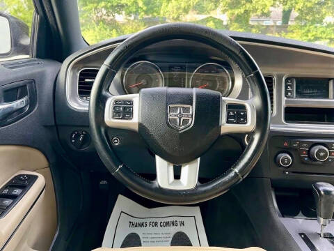 2012 Dodge Charger SE
