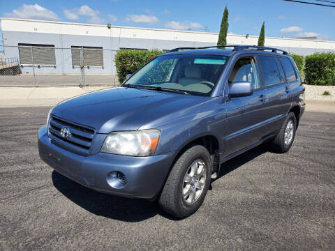 2005 Toyota Highlander for sale at The Auto Barn in Sacramento CA