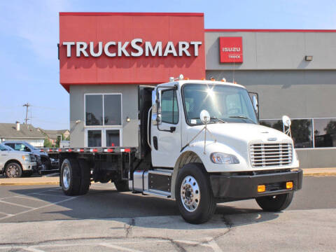 2022 Freightliner M2 106