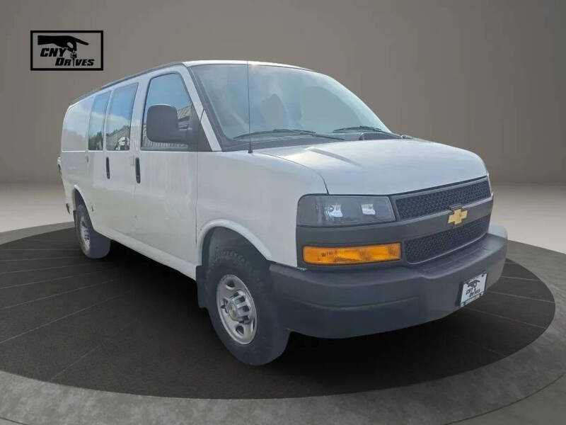 2022 Chevrolet Express 3500