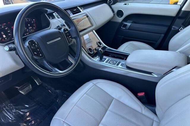 2020 Land Rover Range Rover Sport P525 HSE Dynamic
