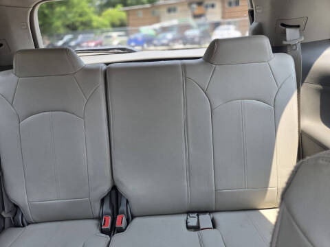 2016 GMC Acadia SLT-1