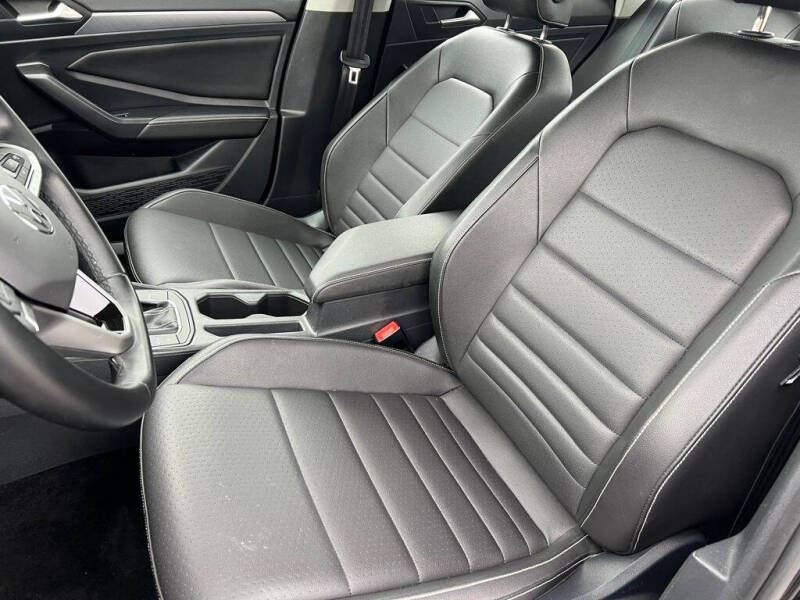 2024 Volkswagen Jetta SE