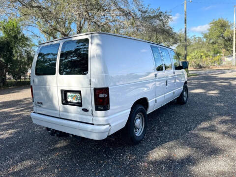 2005 Ford E-Series E-150