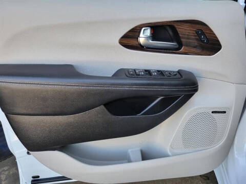 2022 Chrysler Pacifica Limited
