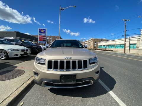 2014 Jeep Grand Cherokee for sale at OFIER AUTO SALES in Freeport NY