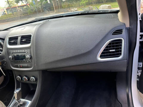 2014 Dodge Avenger SE