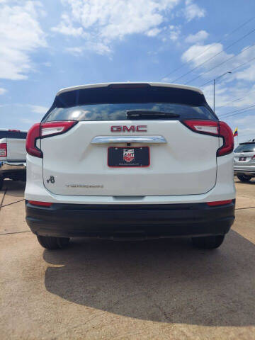 2022 GMC Terrain SLE