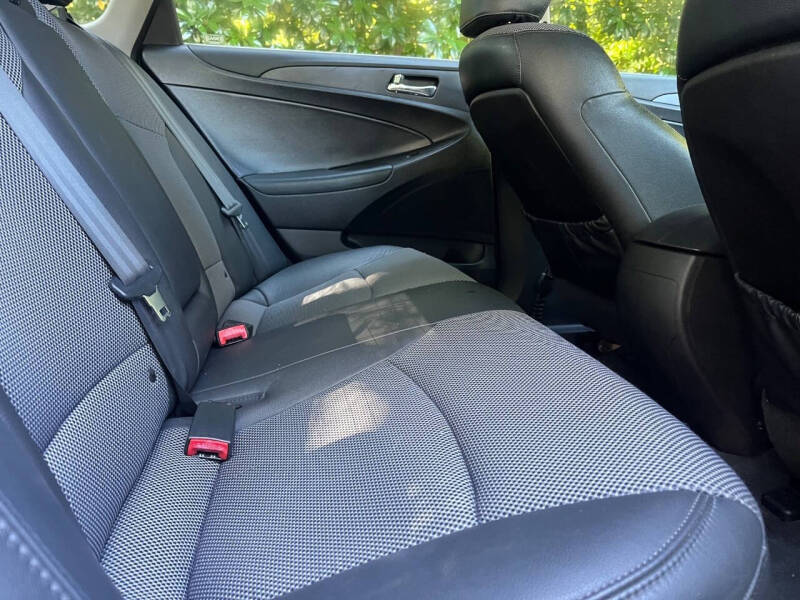 2011 Hyundai Sonata SE