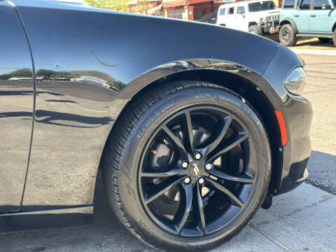 2018 Dodge Charger SXT