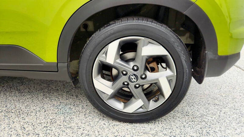 2021 Hyundai Venue SEL