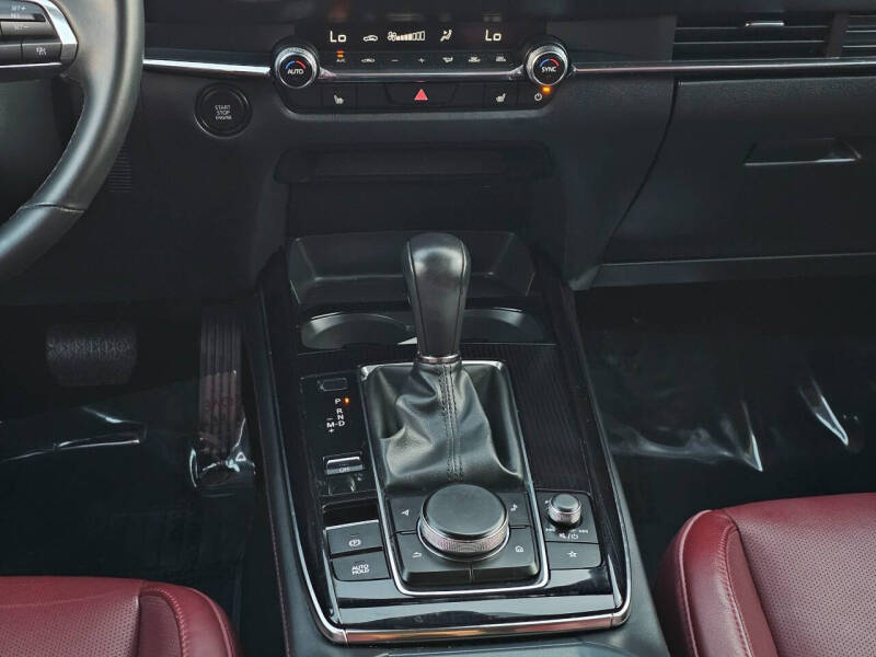 2025 Mazda CX-30 2.5 S Carbon Edition